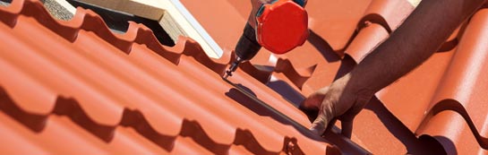 save on Hollingthorpe roof installation costs